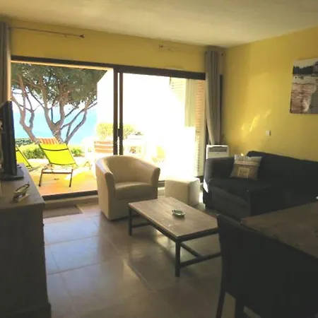 Climatise 2 Pieces Avec Terrasse Et Jardin A - Fr-1-780-59